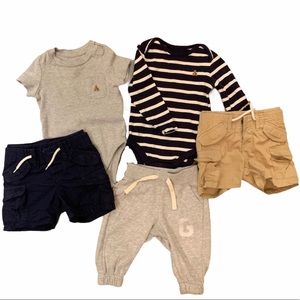 Baby Gap clothing bundle 6-12 months